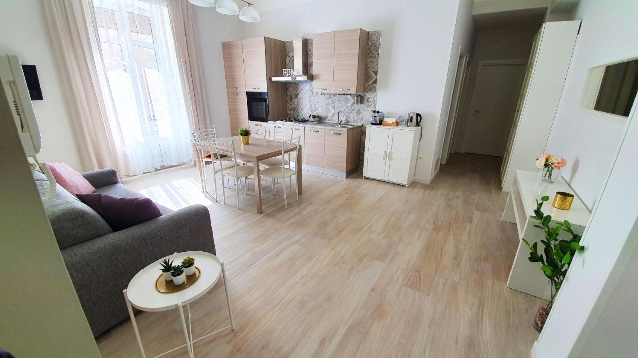 Plinio Home Castellammare di Stabia Eksteriør bilde